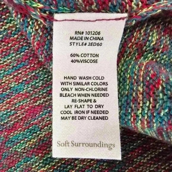 ✨Like New✨ Soft Surroundings Abstract Split Hem Turtleneck, Multicolor, Size XS - Picture 5 of 10